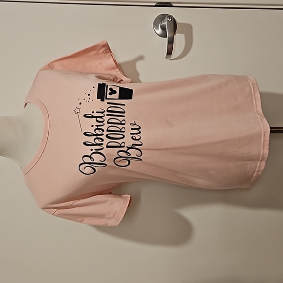 Bibbidi Bobbidi Brew mouse ears coffee cup graphic tee pink Medium WDW Starbie's - Picture 9 of 9